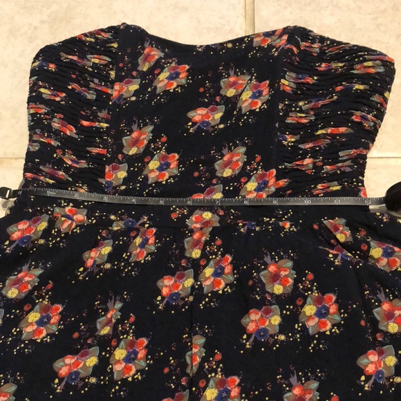 Lucca Couture Floral Dress - Picture 7 of 8